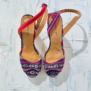 Steve Madden Boho Wedge Heel Size 10